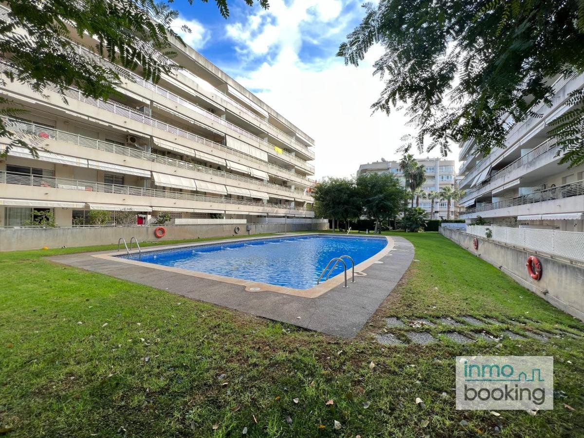 Villa Elvira Salou , Con Piscina Y Aparcamiento Gratis Luaran gambar