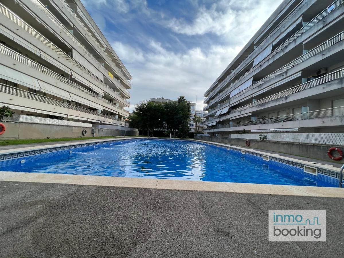 Villa Elvira Salou , Con Piscina Y Aparcamiento Gratis Luaran gambar