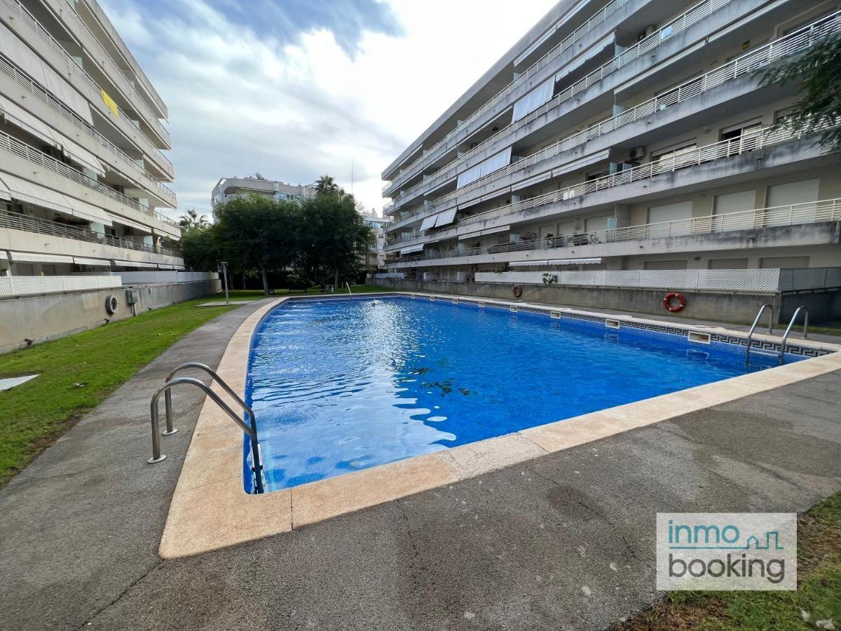 Villa Elvira Salou , Con Piscina Y Aparcamiento Gratis Luaran gambar